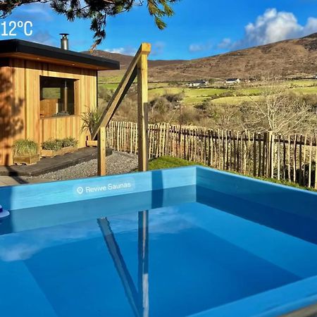 Rostrevor Mountain Lodge - Glamping Pods - Revive Sauna & Hot Tubs エクステリア 写真