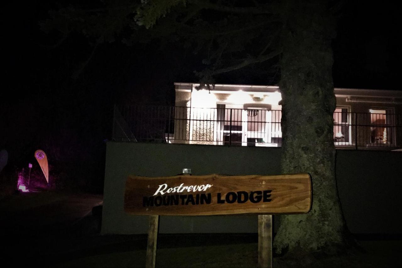 Rostrevor Mountain Lodge - Glamping Pods - Revive Sauna & Hot Tubs エクステリア 写真