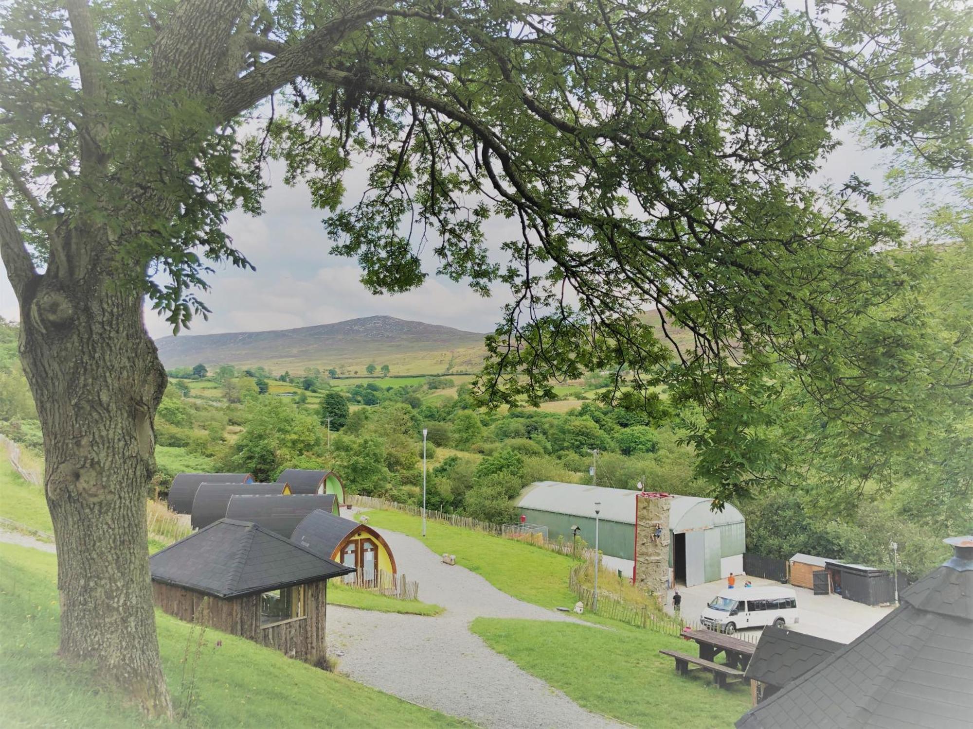 Rostrevor Mountain Lodge - Glamping Pods - Revive Sauna & Hot Tubs エクステリア 写真