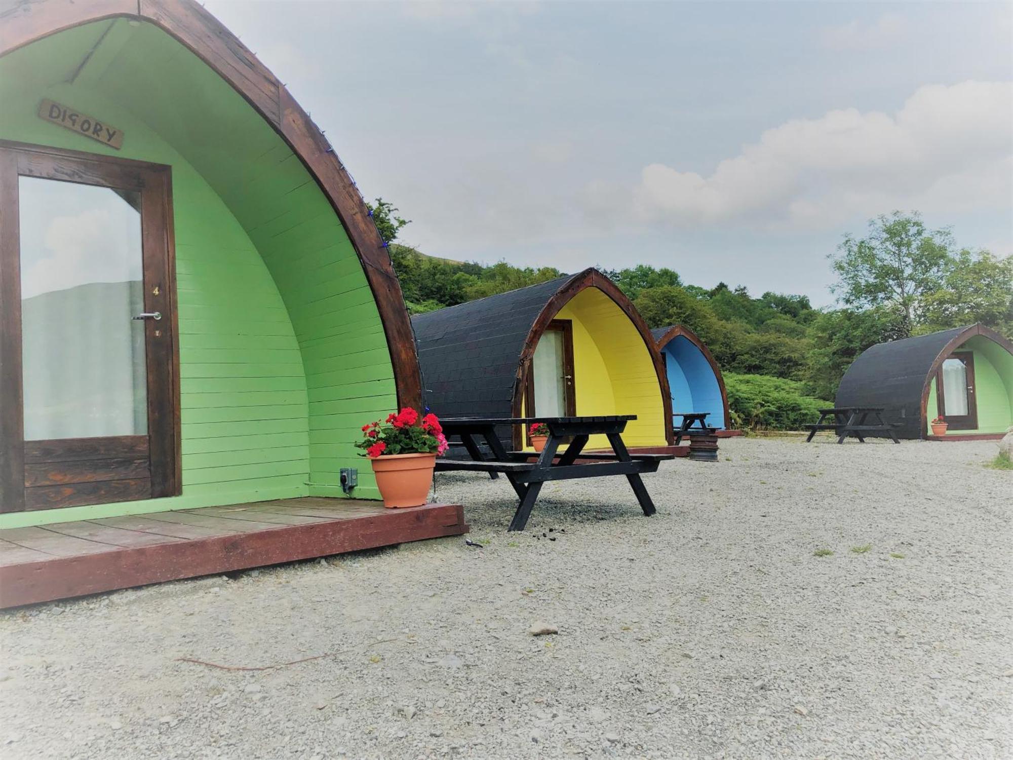Rostrevor Mountain Lodge - Glamping Pods - Revive Sauna & Hot Tubs エクステリア 写真