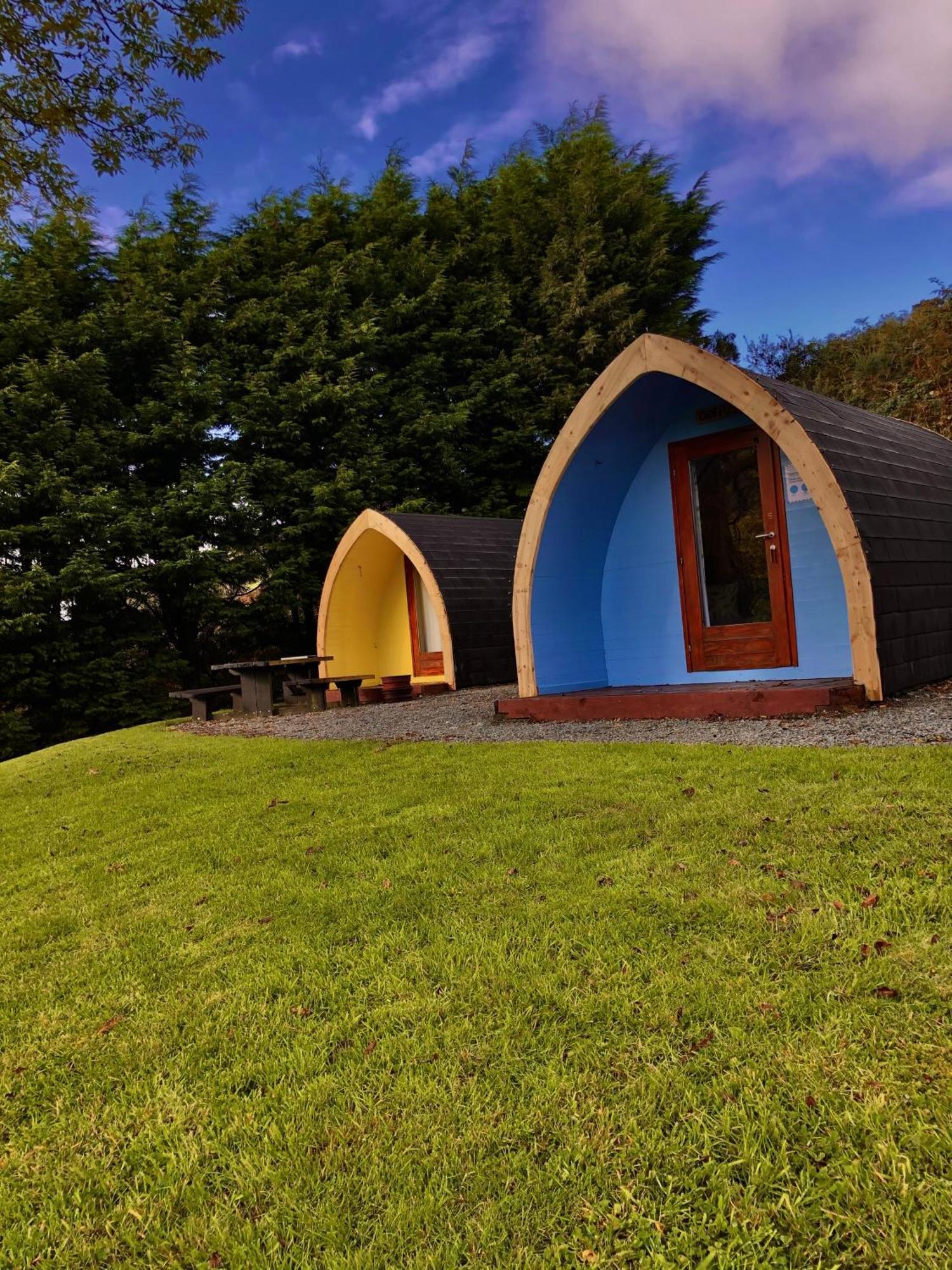 Rostrevor Mountain Lodge - Glamping Pods - Revive Sauna & Hot Tubs エクステリア 写真